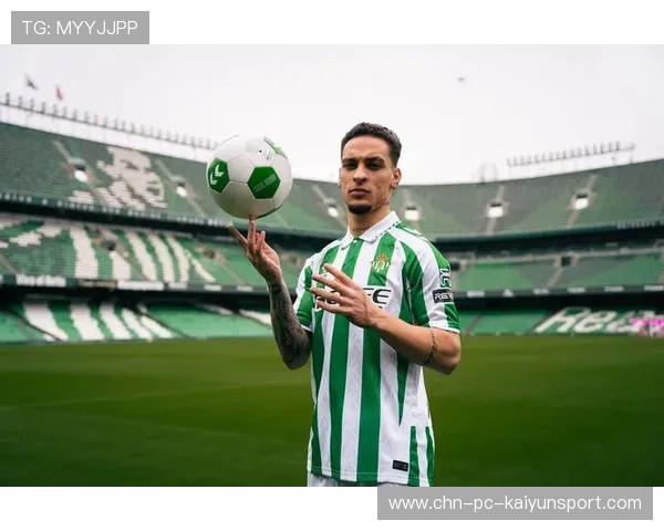 太强了！圆神精彩世界波梅开二度，震撼全场，3场4球闪耀西甲，圆神vs波旬