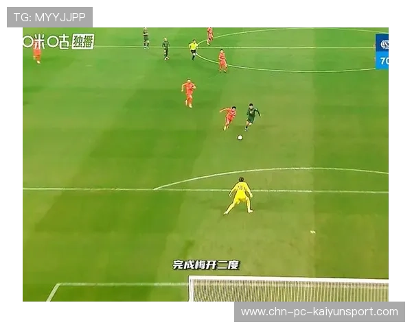 姆巴佩高速超车后冷静推射:速度与冷静的完美合奏 姆巴佩高速超车后冷静推射:速度与冷静的完美合奏