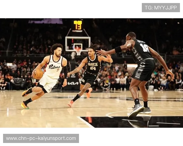 球队整体配合更加紧密